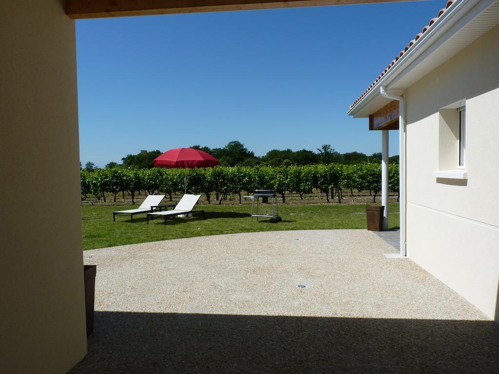 Gite Les Vignes Cravenceres Room photo
